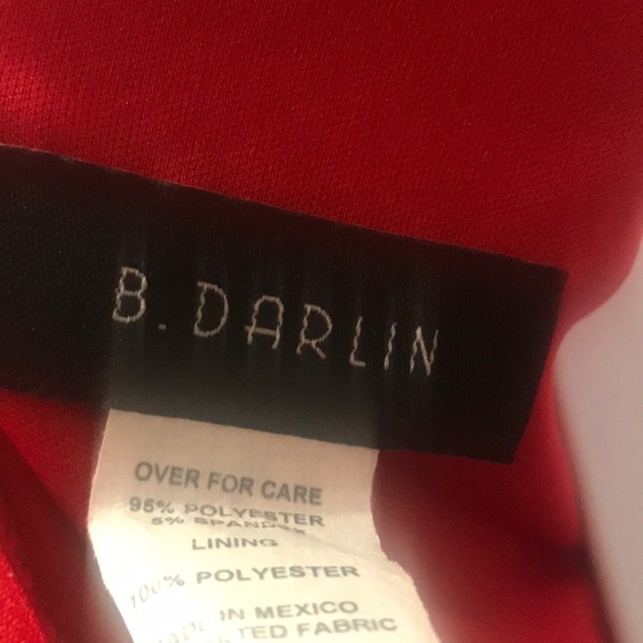 Beautiful Dress - Picture 4 of 4